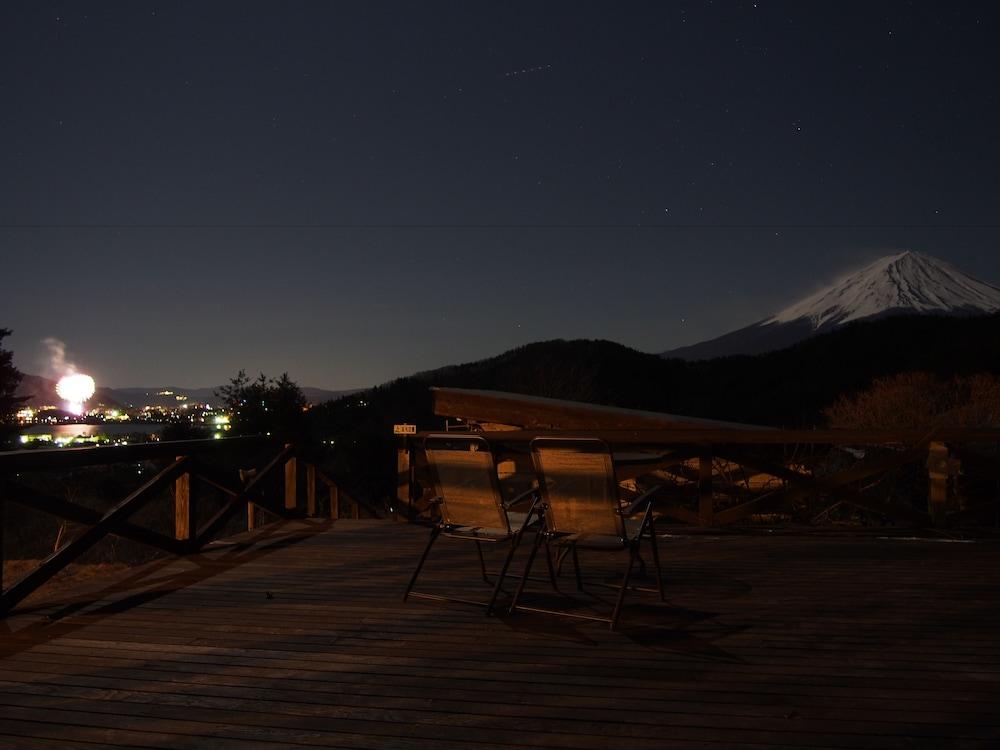 Guesthouse Sakuya Fujikawaguchiko Buitenkant foto