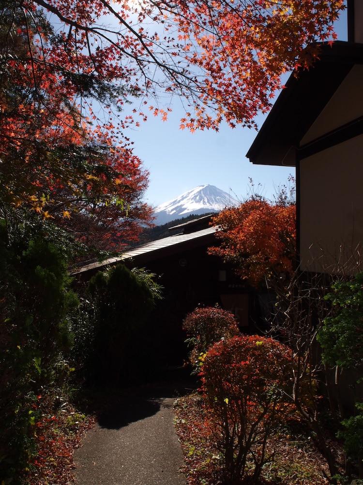 Guesthouse Sakuya Fujikawaguchiko Buitenkant foto