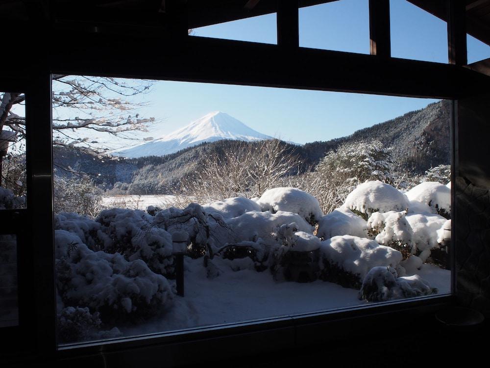 Guesthouse Sakuya Fujikawaguchiko Buitenkant foto