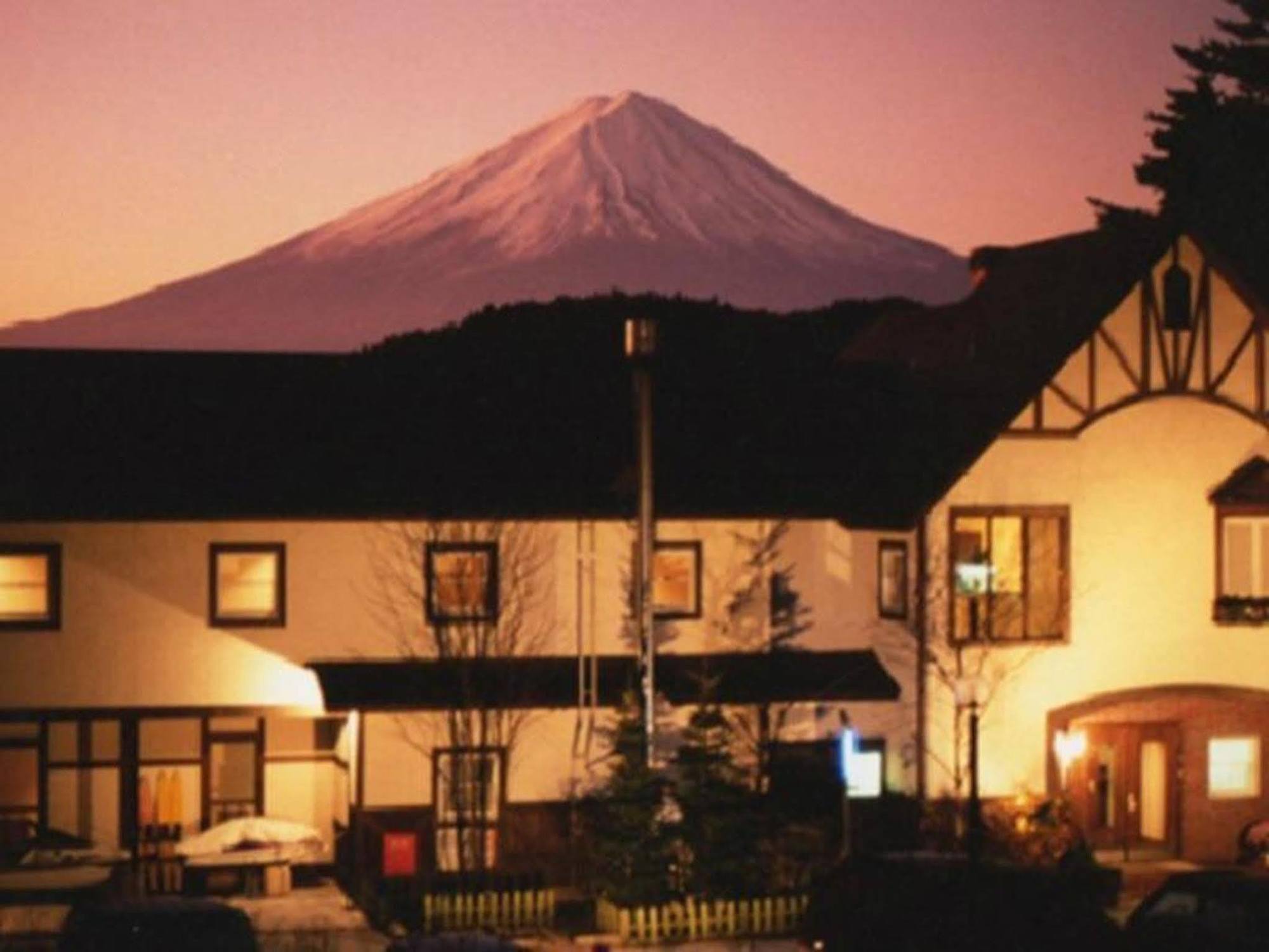 Guesthouse Sakuya Fujikawaguchiko Buitenkant foto