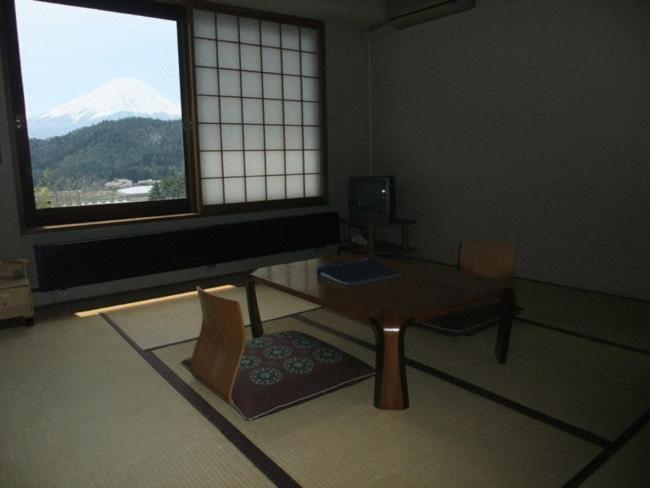 Guesthouse Sakuya Fujikawaguchiko Buitenkant foto
